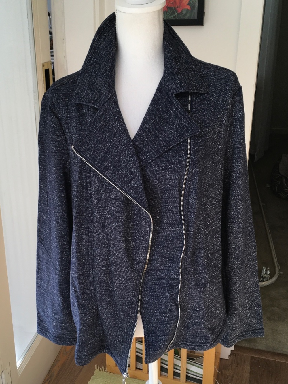Chico’s size 3 (XL) heathered navy knit moto jacket